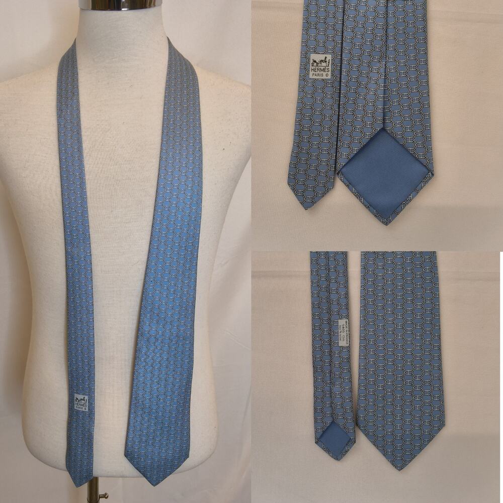 Hermes Blue Chaine d'Ancre H Pattern 100% Silk Tie Made in France #W5220